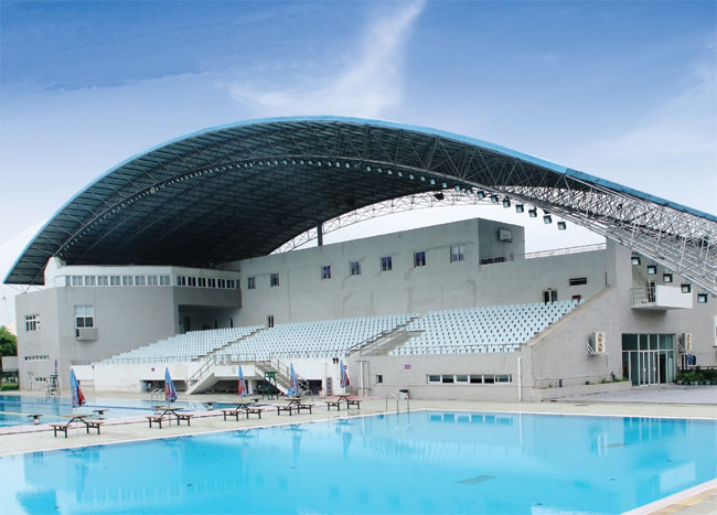 鄂州游泳馆网架